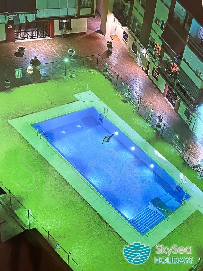 Skyseaholidays Torremolinos Centro Lägenhet Exteriör bild